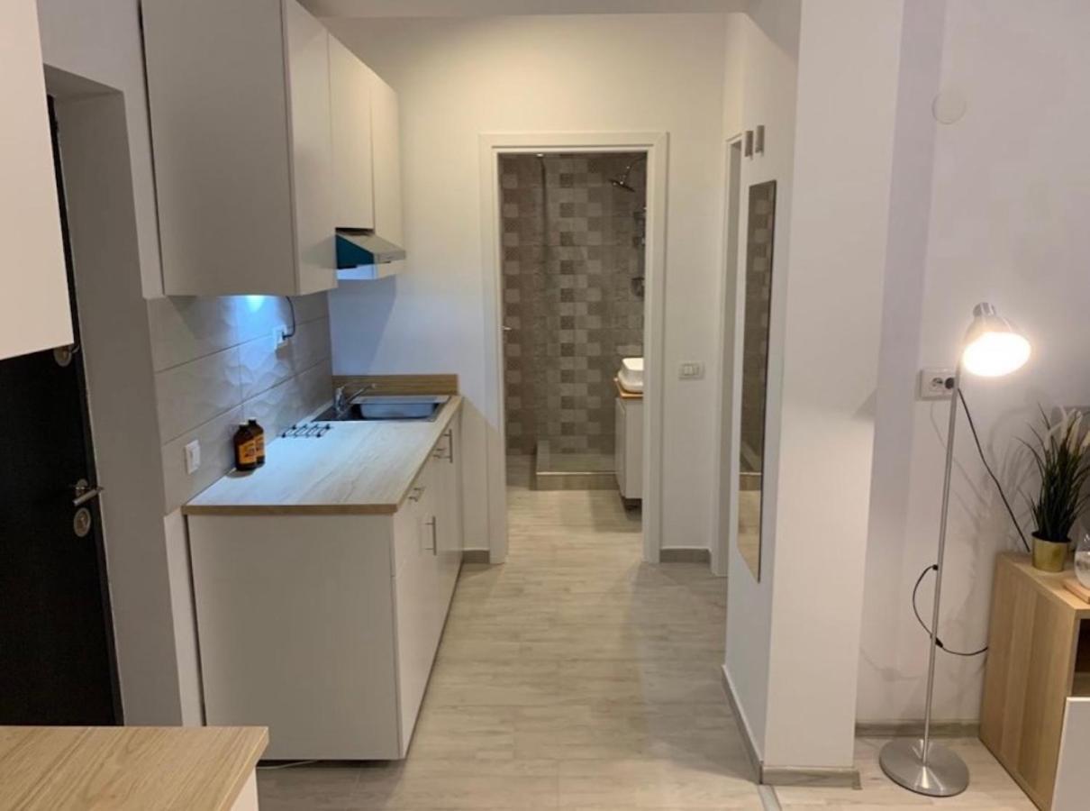 Retreat Luxury Apartment Near Presidential Palace Βουκουρέστι Εξωτερικό φωτογραφία